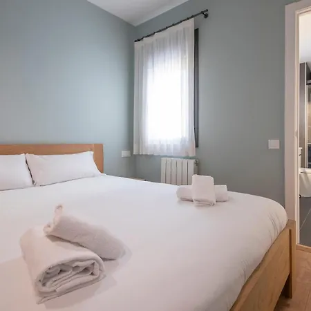 One Bedroom Stylish *